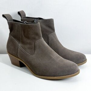 Vionic Vera Taupe Suede Water Resistant Ankle Boots Low Heel Size 9